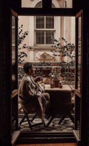 Read more about the article EARTH’S CALMING PRESENCE